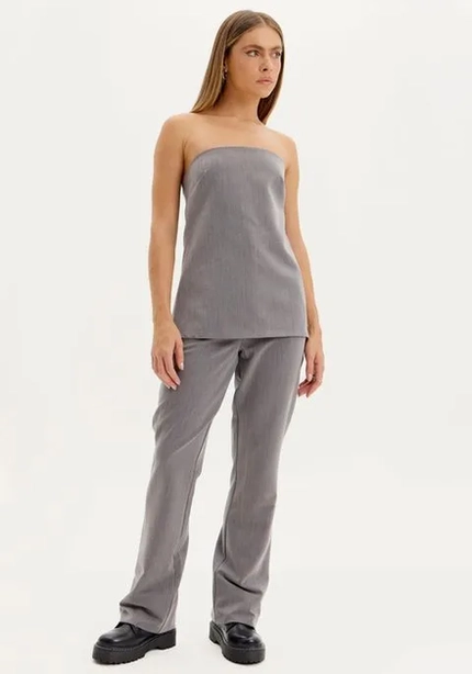 Calça Alfaiataria Flare - Myft