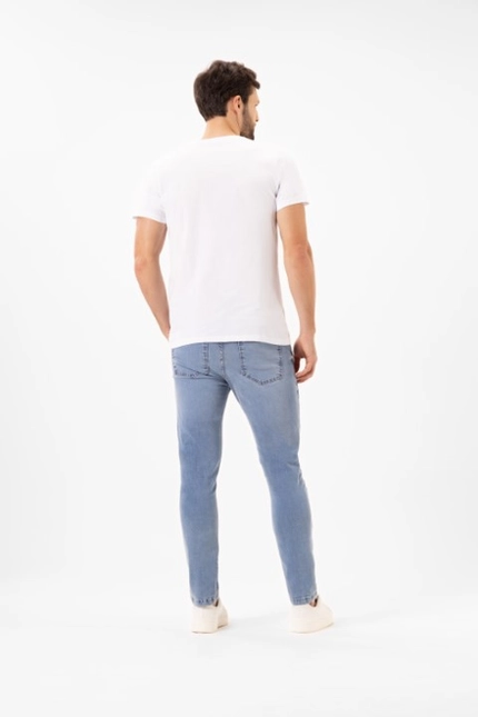 Camiseta Slim Básica – Invicci