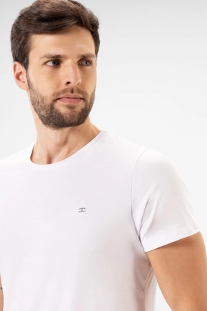 Camiseta Slim Básica – Invicci