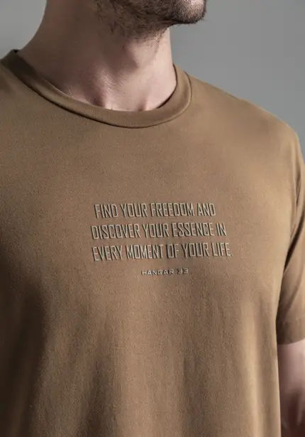 Camiseta Malha Natural - Hangar