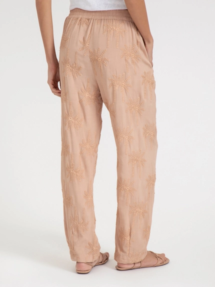 Calça Reta com Bordado - Jab