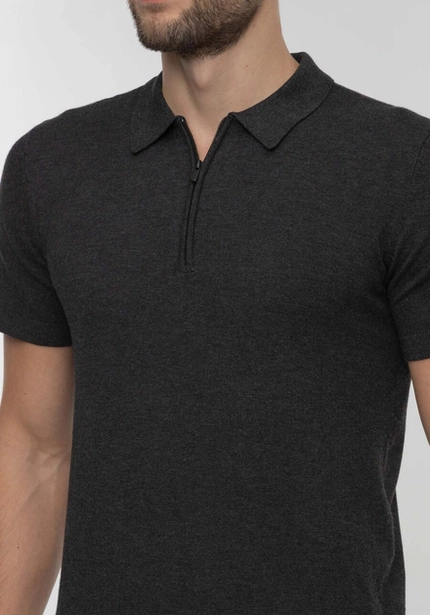 Camisa Polo Tricô com Zíper – Forum