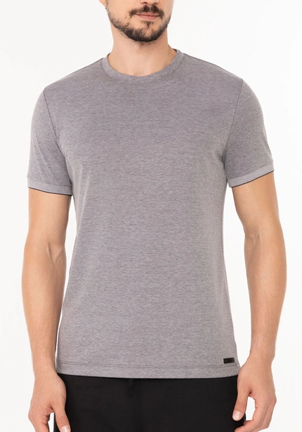 Camiseta Básica Manga Com Punho – Forum