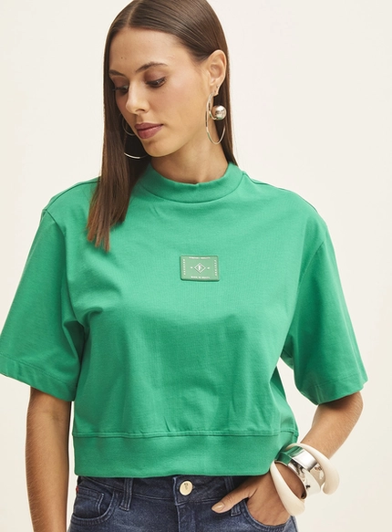 Camiseta Comfort Com Placa Em Logo – Forum