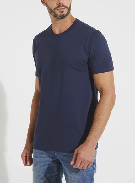 Camiseta Básica Logo Bordado – Forum