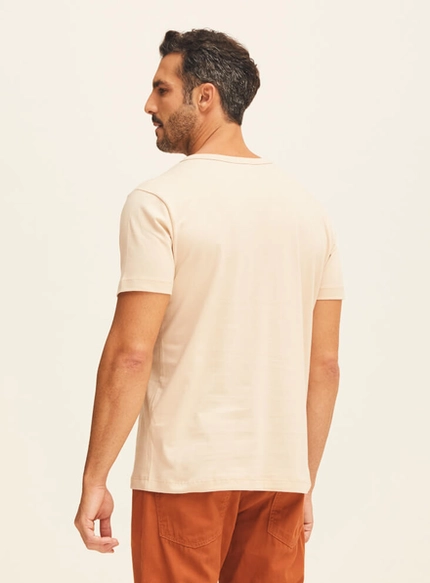 Camiseta Masculina Com Detalhe Em Logo – Forum