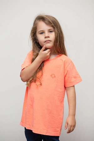 Camiseta Infantil Laranja – Ovelha Negra