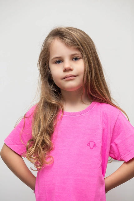 Camiseta Infantil Pink – Ovelha Negra