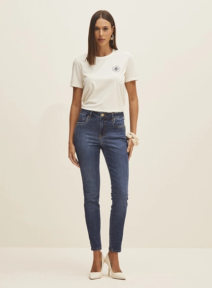 Camiseta Com Logo – Forum