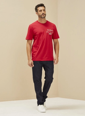 Camiseta Com Estampa Frontal – Forum