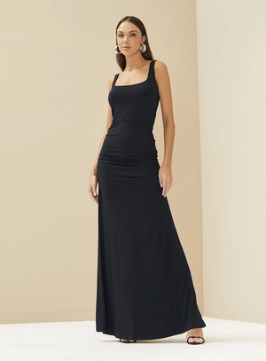 Vestido Longo Acinturado – Forum