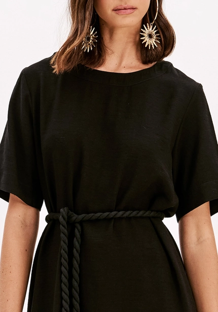Vestido Curto com Cinto – Myft