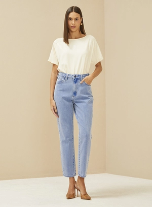 Camiseta Reta em Viscose – Forum
