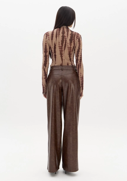 Calça Wide Leg com Recortes – Myft