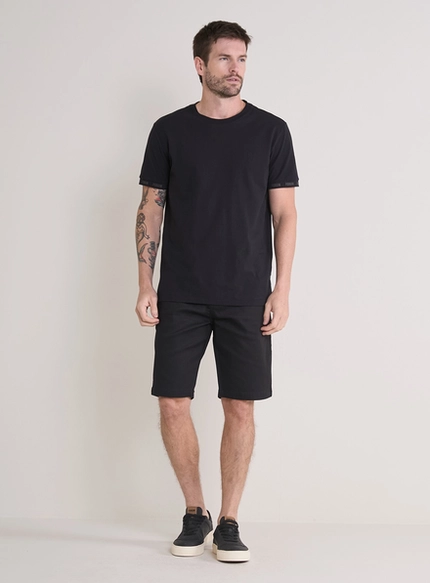 Camiseta Básica Detalhe Manga – Forum