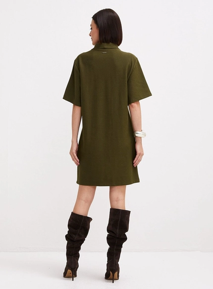 Vestido Texturizado Gola Alta – Forum