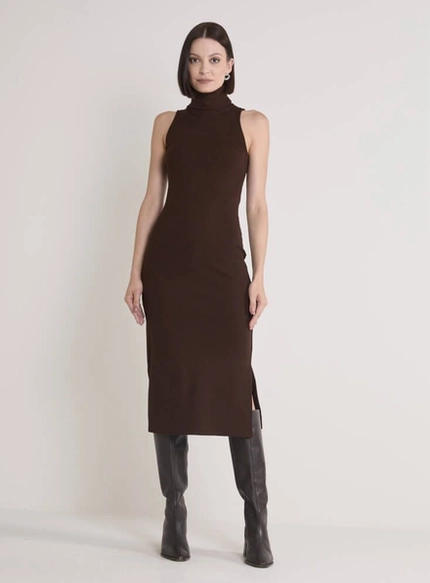 Vestido Canelado Gola Alta – Forum