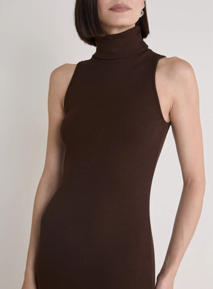Vestido Canelado Gola Alta – Forum