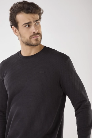 Camiseta Gola Careca – Invicci
