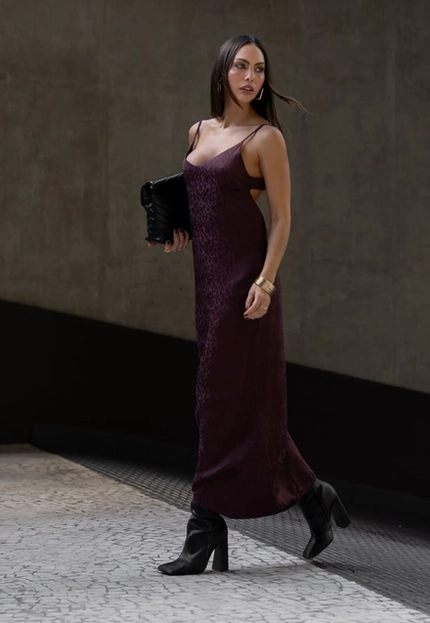 Vestido Longo Decote V – Bana Bana