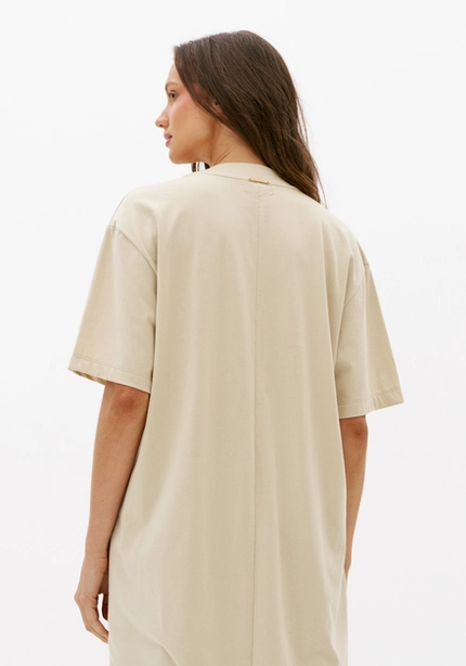T-Shirt Assimétrica Alongada - Myft