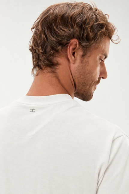 Camiseta Básica Comfort - Invicci