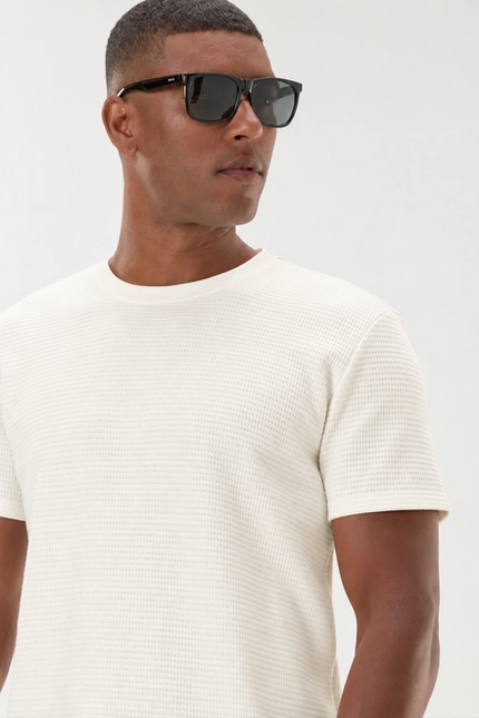 Camiseta Regular Texturizada - Invicci