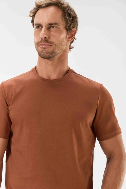 Camiseta Básica – Invicci