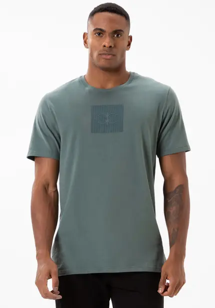 Camiseta Malha Peletizada - Invicci