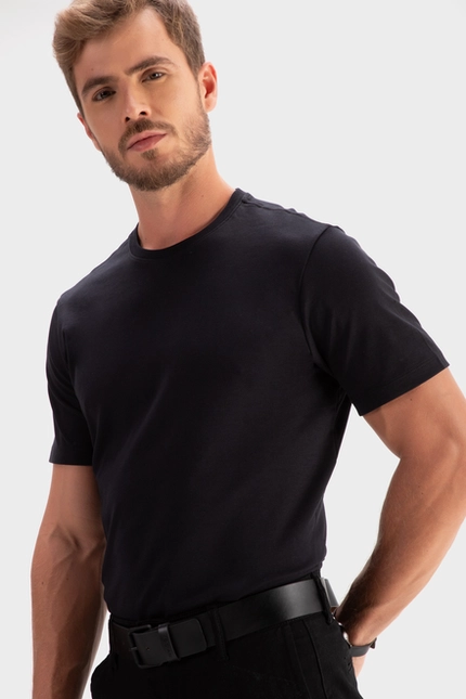 Camiseta Algodão Peruano Básica – Invicci