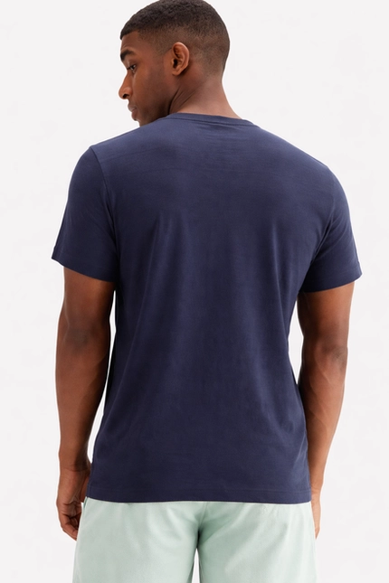 Camiseta Búzios Listrada Bordada – Invicci