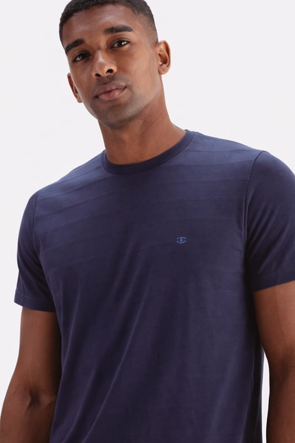 Camiseta Búzios Listrada Bordada – Invicci