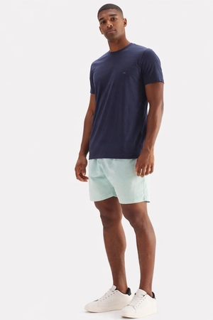 Camiseta Búzios Listrada Bordada – Invicci