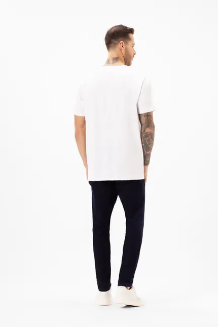 Camiseta Regular Básica - Invicci