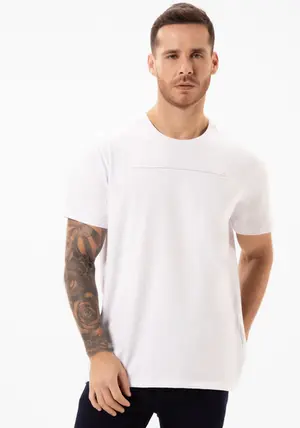 Camiseta Regular Básica - Invicci