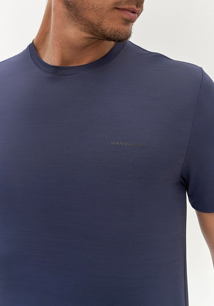 Camiseta Básica Tech Skin – Hangar