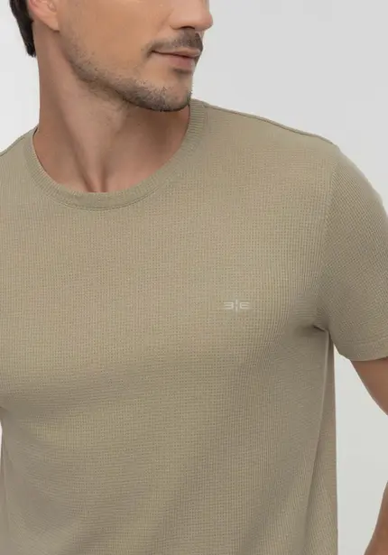 Camiseta Texturizada - Hangar