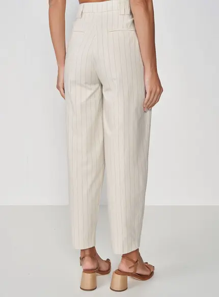 Calça Alfaiataria Listrada - Colcci