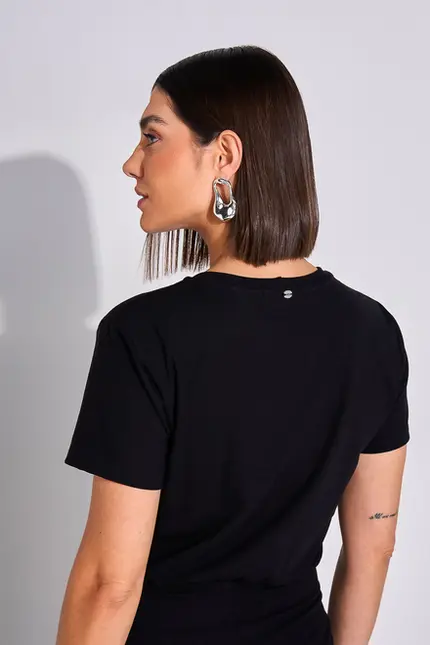 Vestido Midi Drapeado com Fenda – Yexx