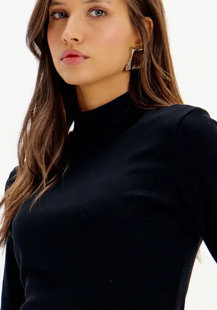 Blusa Gola Alta - Myft