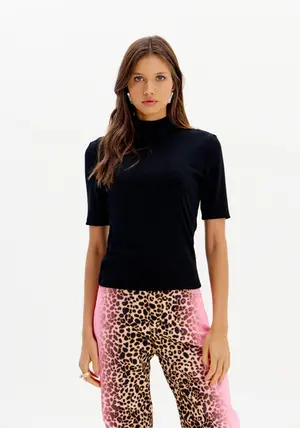 Blusa Gola Alta - Myft