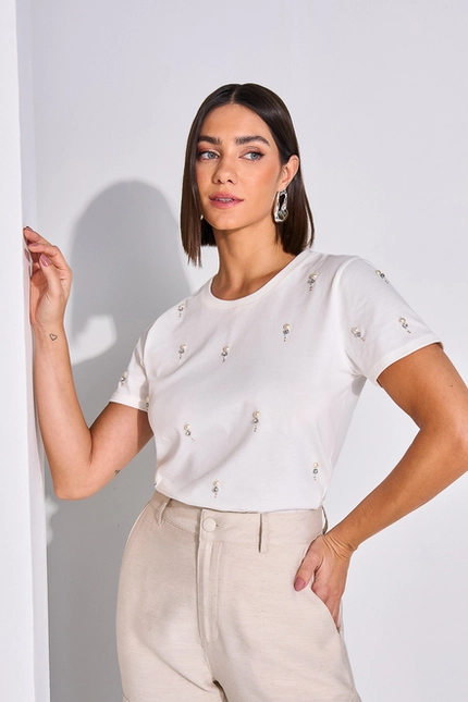 T-shirt com Bordado – Yexx