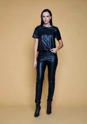 Blusa PU Manga Curta – Alpelo
