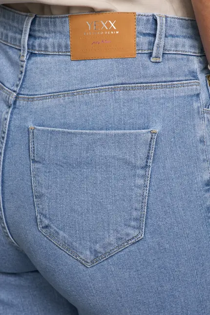 Calça Jeans Flare – Yexx
