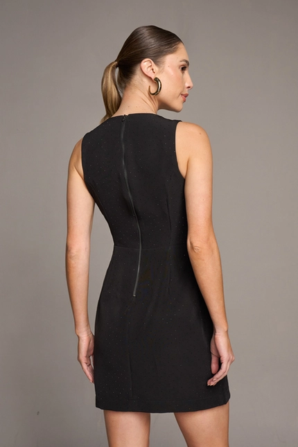 Vestido Curto com Strass – Yexx