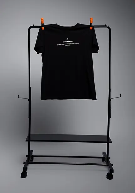 Camiseta Visionários Unissex – Ovelha Negra