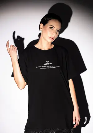 Camiseta Ousados Unissex - Ovelha Negra