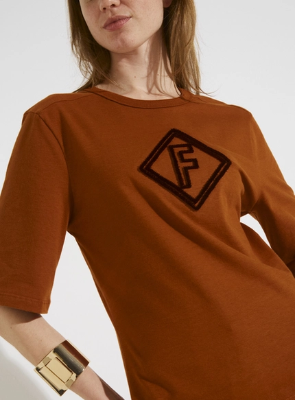 Camiseta Bordada - Forum