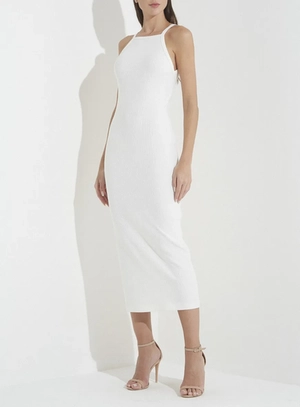 Vestido Canelado Midi com Recorte – Forum