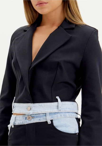 Blazer Cropped com Barra – Myft